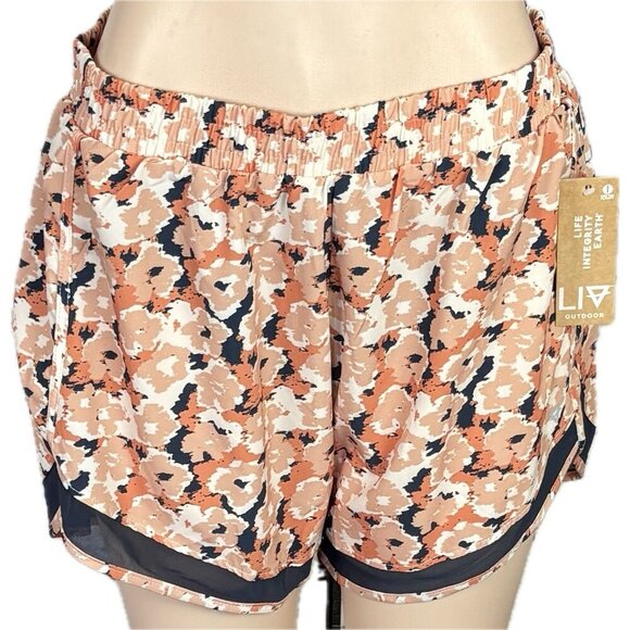 Liv Outdoor XL Blush-Navy Camouflage Floral Mesh Hem Elastic Waist Lined Shorts - Picture 2 of 6